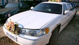 Свадебный лимузин Lincoln Limousine Towncar № А3534, белый