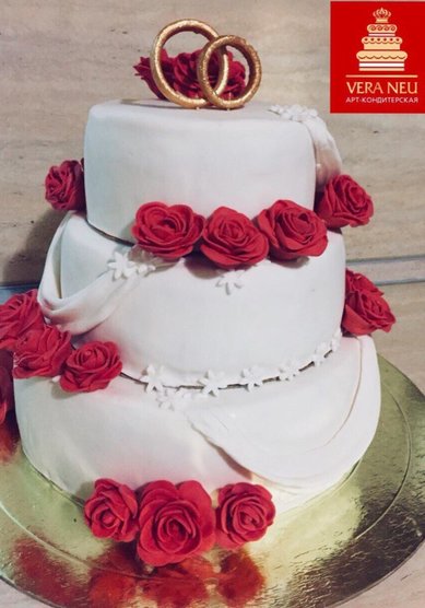 Свадебный торт Свадебный торт с розами (А118816) - Компания Арт-кондитерская Vera Neu