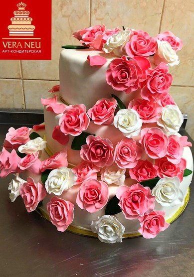 Свадебный торт Торт с розами (А118820) - Компания Арт-кондитерская Vera Neu