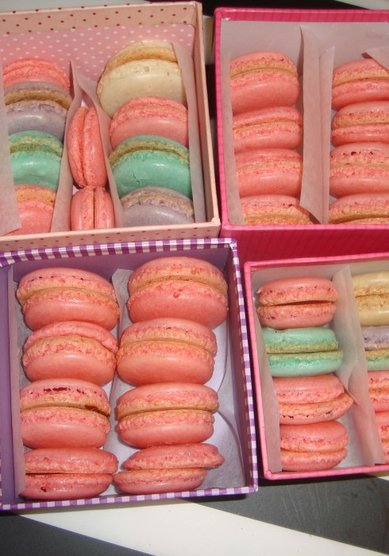 Торт на свадьбу macarons (C47661) - Компания CakeBakery