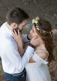 Cвадебная прическа С18107 с распущенными волосами