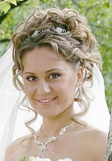 Свадебная прическа Р14323 - Стилист-визажист Регина Зарипова