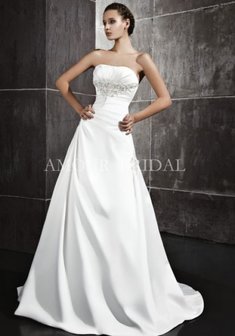 Свадебное платье 028-W27781. А-силуэт, длинное со шлейфом.