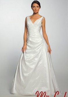 Свадебное платье CB 2620-M28169. А-силуэт, длинное без шлейфа.