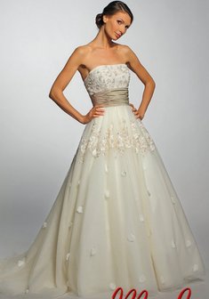 Свадебное платье CBD 3308-M28181. А-силуэт, длинное со шлейфом.