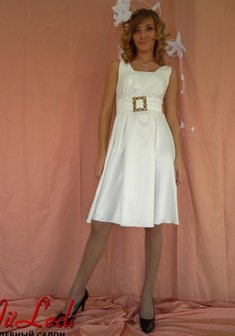 Вечернее платье M28196. С прямой юбкой, короткое без шлейфа.