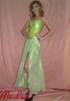 Вечернее платье M28211. С прямой юбкой, длинное без шлейфа.