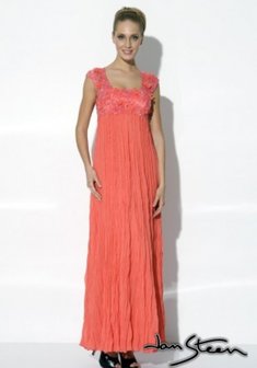 Вечернее платье M28760. В греческом стиле, длинное без шлейфа.