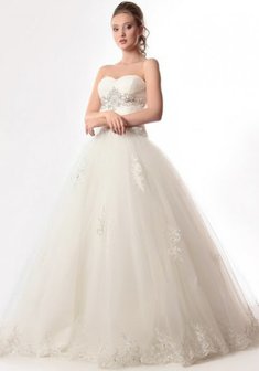 Свадебное платье BL-800-Н28878. С пышной юбкой, длинное без шлейфа.