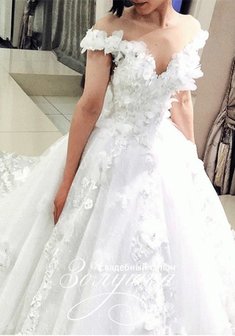 Свадебное платье А68993. С пышной юбкой, длинное со шлейфом.