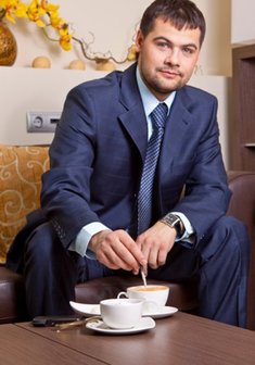 Свадебный мужской костюм П1469. Классический однобортный.